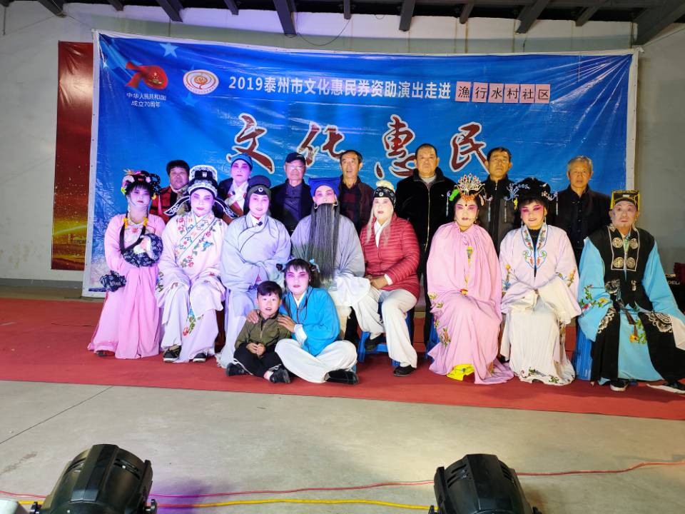 合影.jpg