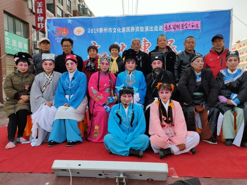 合影.jpg