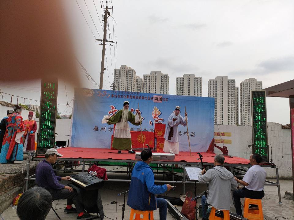 演职人员2.jpg