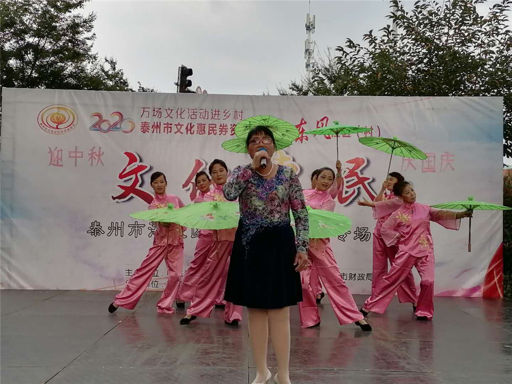 3a、歌伴舞《梅花泪》.jpg