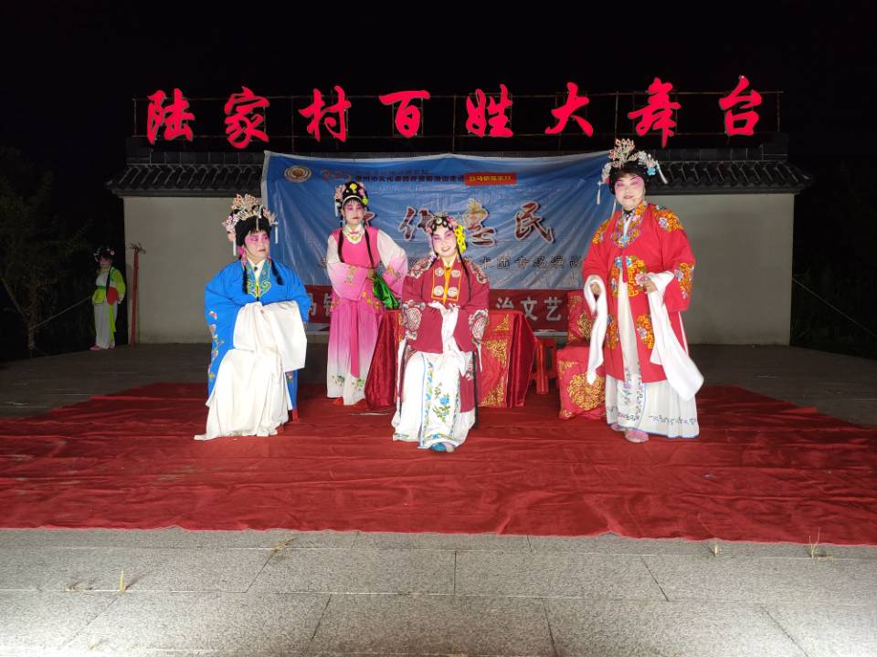 演出照5.jpg