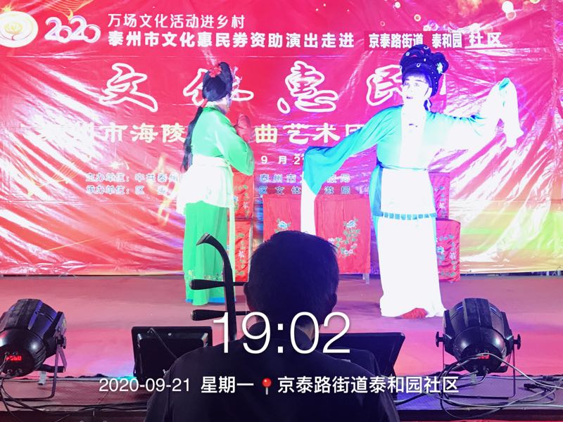 5cc30ed5253645ebd2840eadde57a1f.jpg
